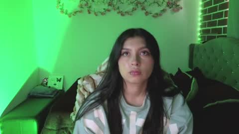 Snapshot of isabella_monntolvo chatting on 21, 5, 2026 isabella_monntolvo online show from 21, 5, 2026