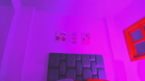 Snapshot of isabella_moon9 chatting on 30, 5, 2026 Isabella Moon9 online show from 30, 5, 2026