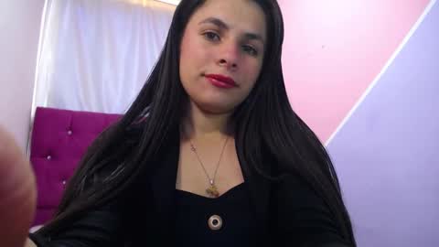 Snapshot of isabella_nice_ chatting on 3, 3, 2025 abby online show from 3, 3, 2025