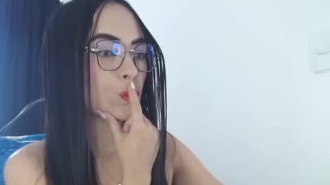 isabella_piercee online show from 22, 6, 2026
