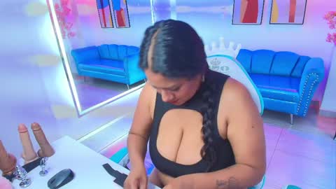 Isabella  online show from 4, 6, 2026