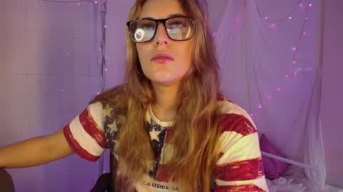 Isabella Rros online show from 15, 2, 2026