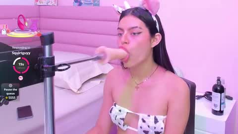 Isabella  online show from 1, 3, 2025
