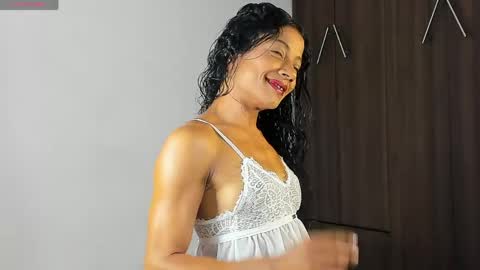 Snapshot of isabella_savina chatting on 2, 6, 2026 Isabella online show from 2, 6, 2026