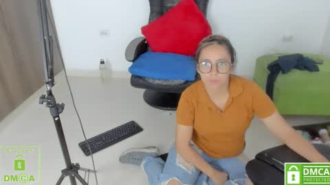 Isabella online show from 13, 12, 2024