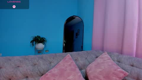    v online show from 4, 2, 2026