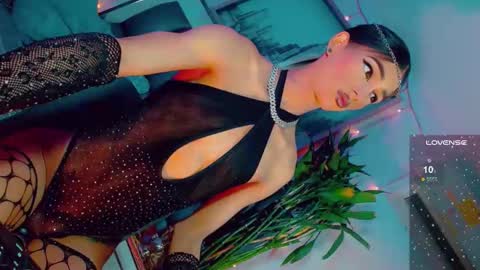 isabellagirs online show from 8, 4, 2026