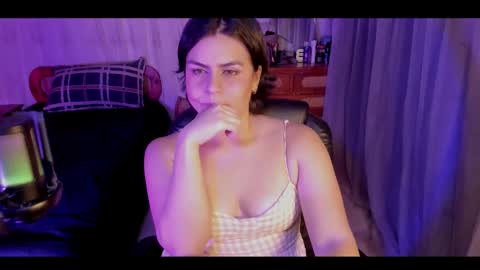 Isabella online show from 13, 3, 2026