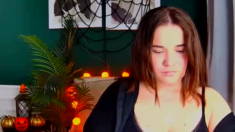 Snapshot of isabellcharm chatting on 22, 10, 2025 Isabell online show from 22, 10, 2025