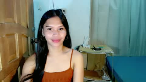 Snapshot of isabelle_amore chatting on 29, 6, 2026 Ysa online show from 29, 6, 2026