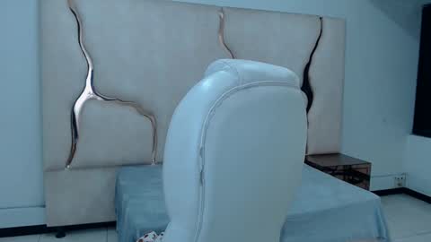 isabellrodriguez18 online show from 3, 2, 2025