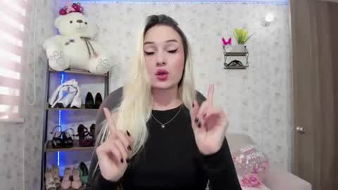 ISABELLA online show from 29, 3, 2026