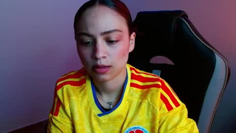 Snapshot of isadoraelite16 chatting on 17, 6, 2026 ISADORA online show from 17, 6, 2026