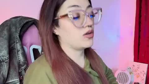 Snapshot of isaferrer06 chatting on 3, 7, 2026 Isabella Ferrer online show from 3, 7, 2026