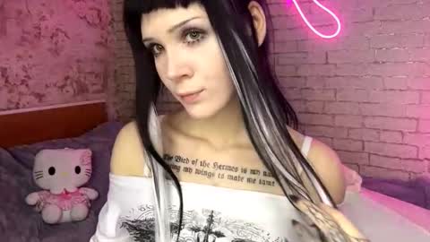 Issa online show from 2, 3, 2026