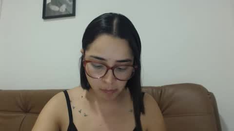 Emma online show from 21, 10, 2025