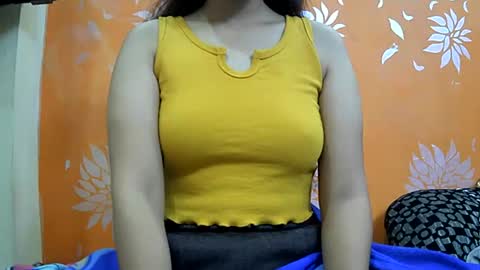 Snapshot of ishika_singh_ chatting on 2, 2, 2025 ishika_singh_ online show from 2, 2, 2025