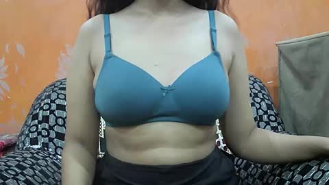 Snapshot of ishika_singh_ chatting on 23, 9, 2025 ishika_singh_ online show from 23, 9, 2025