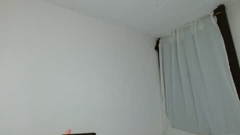 Isis  online show from 18, 2, 2025