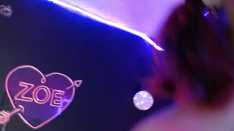 Isisjones18 online show from 20, 9, 2025