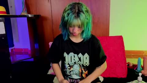 Isisjones18 online show from 3, 4, 2026