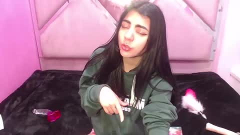 isisrousexx online show from 9, 1, 2025