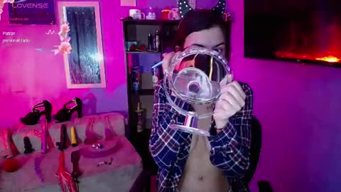 isisrousexx online show from 11, 11, 2025