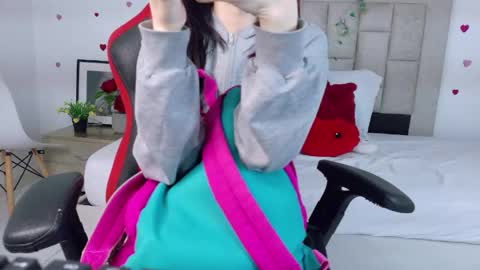 Isla Rosee18 online show from 24, 3, 2026