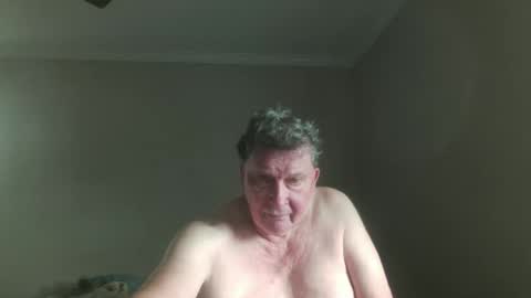 Snapshot of island625103 chatting on 20, 10, 2025 island625103 online show from 20, 10, 2025