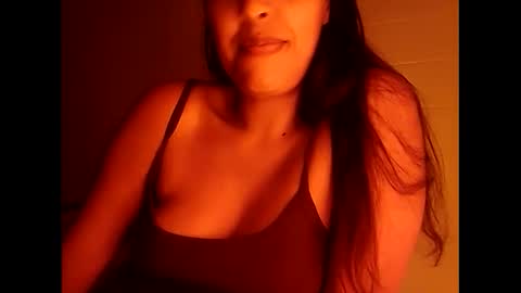 Snapshot of islandmilf777 chatting on 1, 11, 2025 BiancaRose online show from 1, 11, 2025
