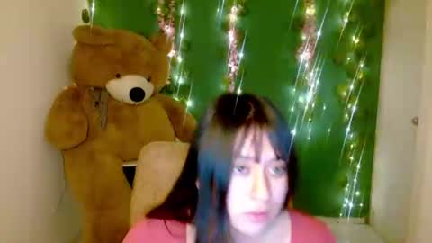 Snapshot of islarose338132 chatting on 17, 6, 2026 islarose338132 online show from 17, 6, 2026