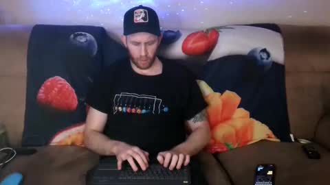 Snapshot of israeli_tall chatting on 1, 12, 2024 Tall Jewish Ginger DOM online show from 1, 12, 2024