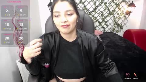 Issa  online show from 11, 11, 2025