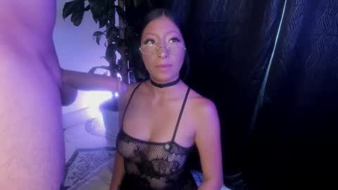 Snapshot of issaandneron_ chatting on 13, 11, 2025 Issa and Neron online show from 13, 11, 2025