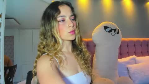 Snapshot of issadorajames chatting on 9, 2, 2025 issadorajames online show from 9, 2, 2025