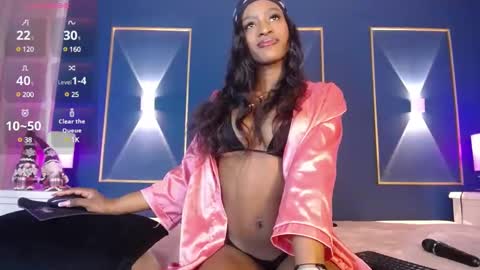 Snapshot of issyrosse chatting on 16, 12, 2024 Isabelle online show from 16, 12, 2024