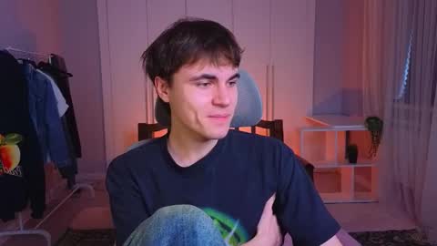 Maks online show from 4, 3, 2025