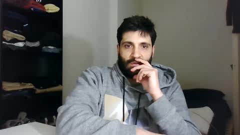 italianboybcn online show from 26, 1, 2025