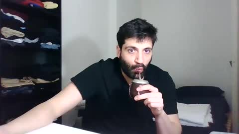 italianboybcn online show from 28, 1, 2025