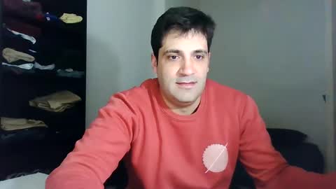 italianboybcn online show from 30, 1, 2025