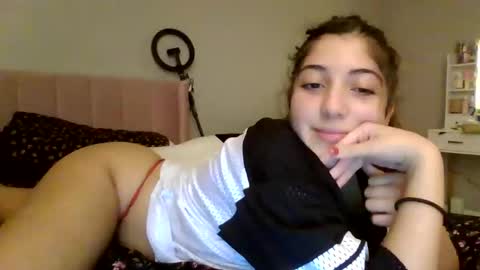 Snapshot of italiankittyx chatting on 16, 12, 2025 ItalianKitty online show from 16, 12, 2025