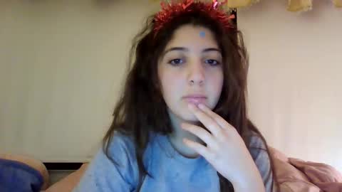 Snapshot of italiankittyx chatting on 15, 2, 2026 ItalianKitty online show from 15, 2, 2026