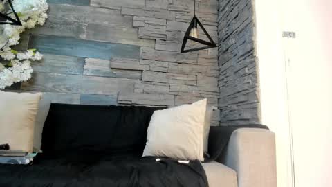 Italo Moore online show from 13, 11, 2025