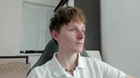 Snapshot of ithan_red chatting on 26, 11, 2025 Ethan online show from 26, 11, 2025