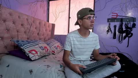 Ithan and Friends online show from 12, 1, 2025