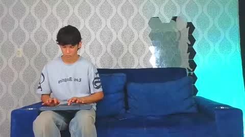 Ithan and Friends online show from 11, 3, 2025