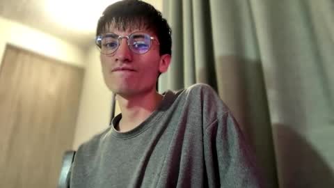 its_alex05 online show from 8, 6, 2026