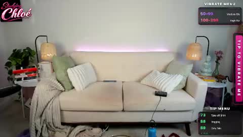 itschloelaurent online show from 23, 6, 2026