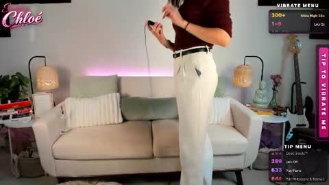 itschloelaurent online show from 27, 6, 2026