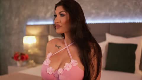 Snapshot of itsjessiebabe chatting on 4, 6, 2026 Jessie online show from 4, 6, 2026